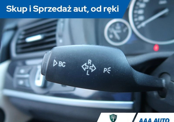 BMW X3 cena 52000 przebieg: 323418, rok produkcji 2012 z Świecie małe 172